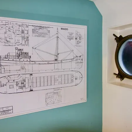 Sailor Coaster Mado *