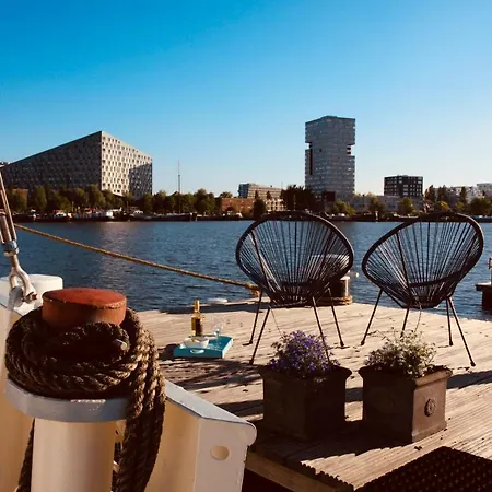Sailor Coaster Mado Bådhotel
