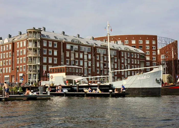 Sailor Coaster Mado Botel Amsterdam